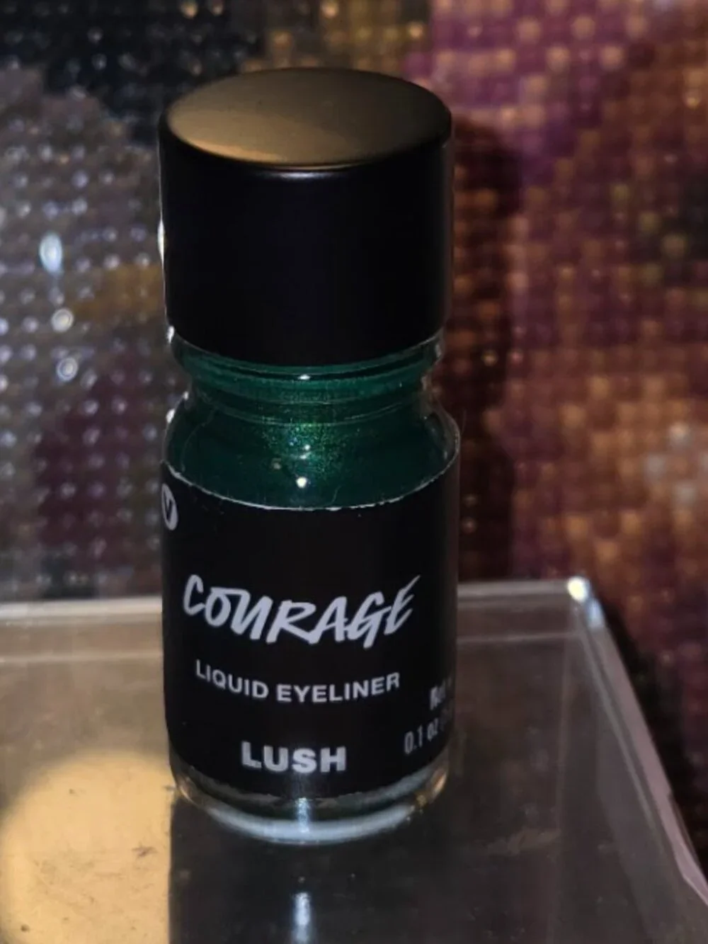2 Courage eyeliners-metallic green